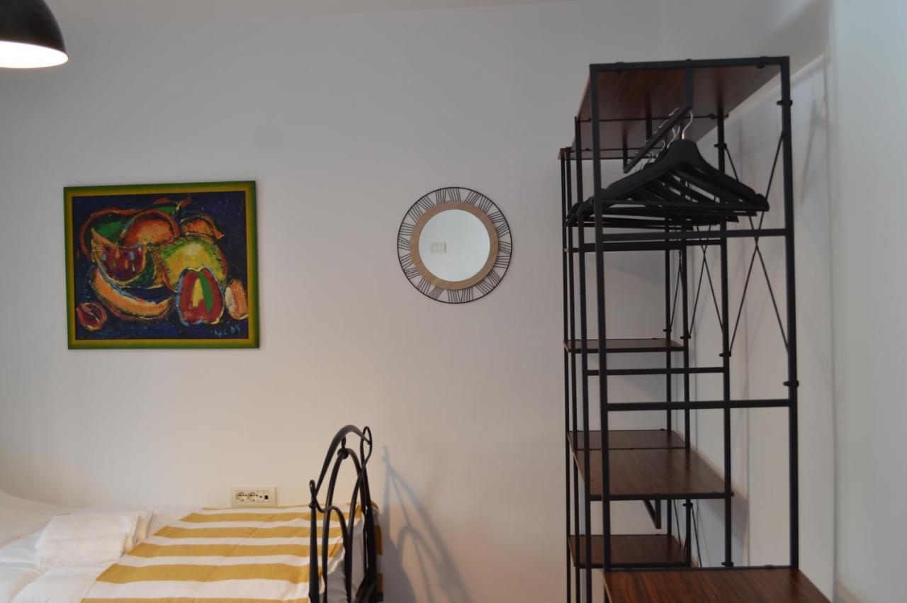 Rh Center Apartment