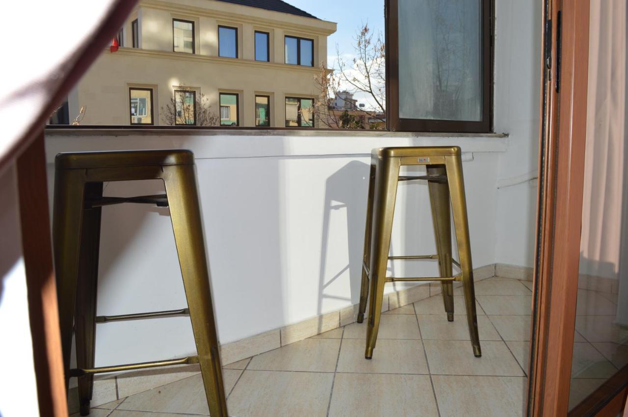 Apartment Rh Center Tirana